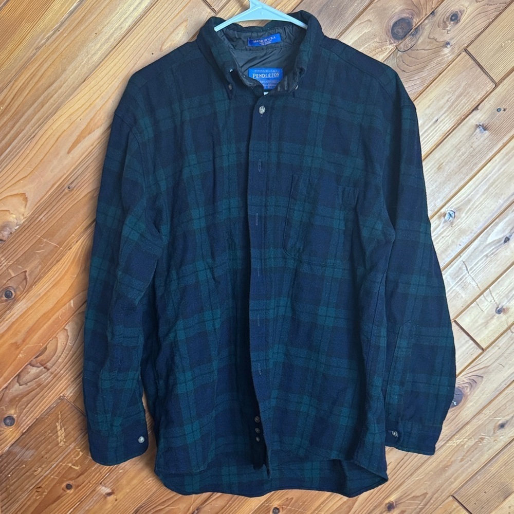 Pendleton Fireside Black and Green Plaid Casual Button Down Shirt Size Large